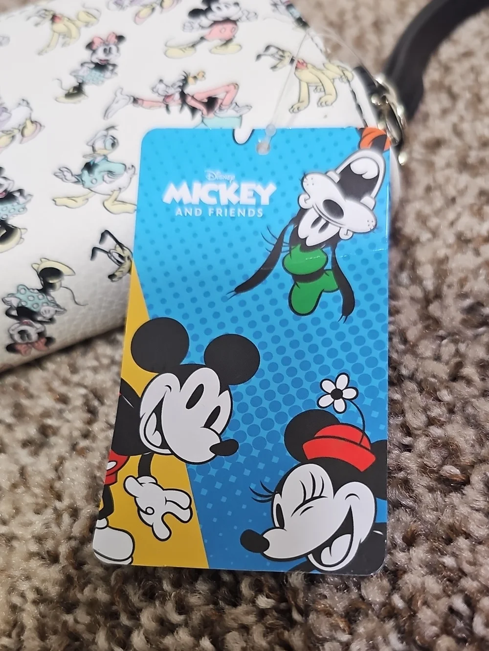 DISNEY MICKEY AND FRIENDS WRISTLET WALLET BFPM-07-084